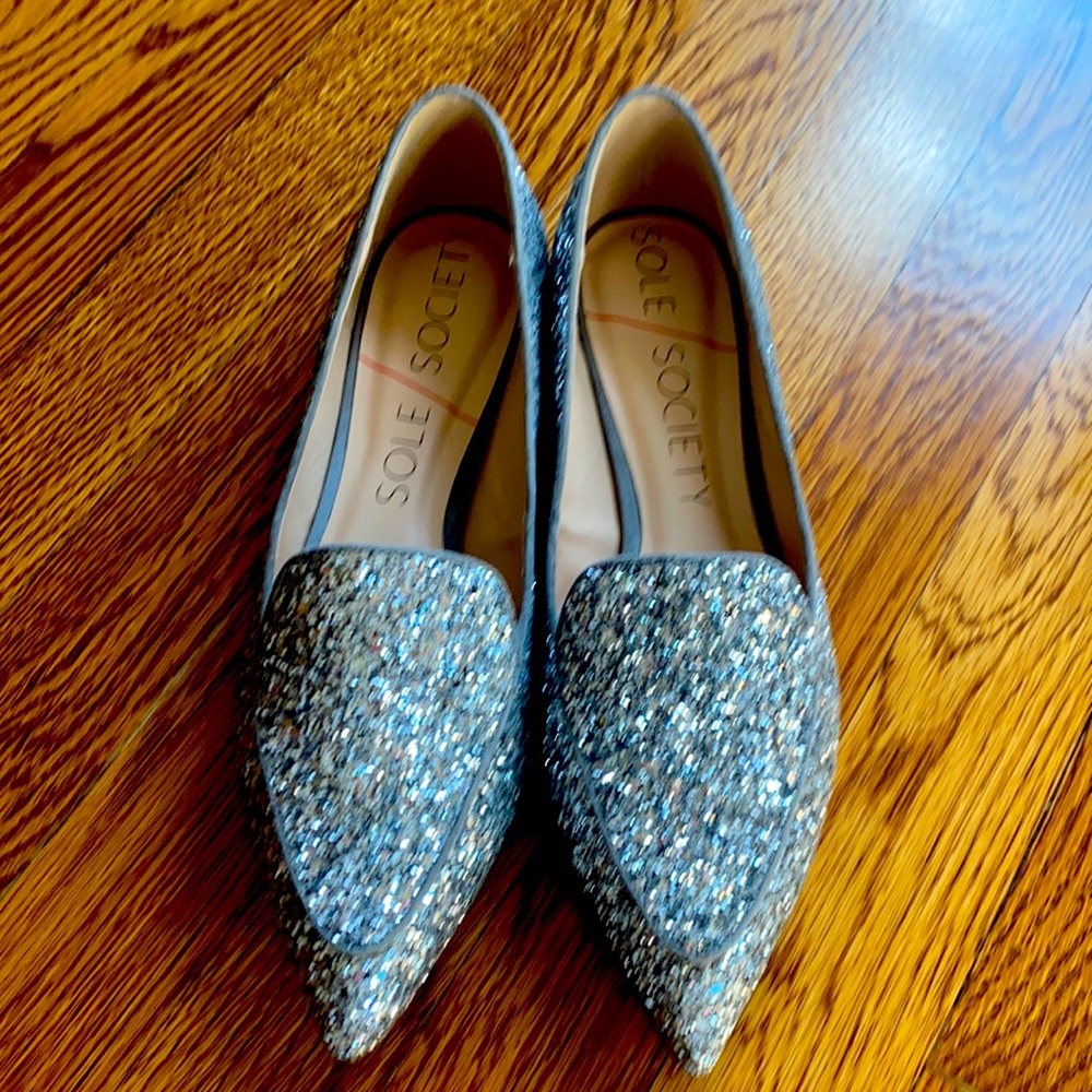 Never worn, still in box, glittery Sole Society flats size 7.5